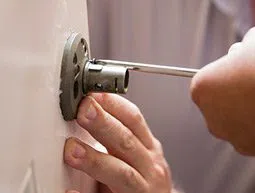 Security Locksmith Services Los Angeles, CA 310-955-1394 - 18-Emergency-Opening